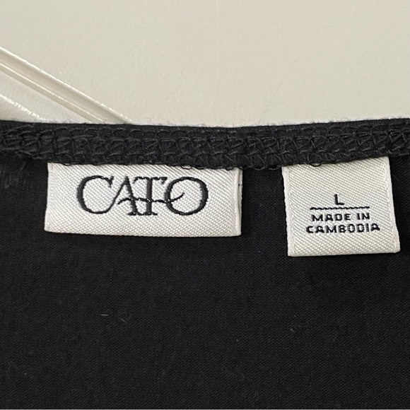 As seen on Millionaire Matchmaker•3D Zipper Rose Flowers Neckline•Large - Picture 4 of 5